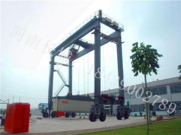 广西柳州集装箱起重机制造厂家设备的结构构成